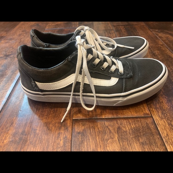 Vans Shoes - Vans Old Skool Low Tops Women’s Sz 8.5